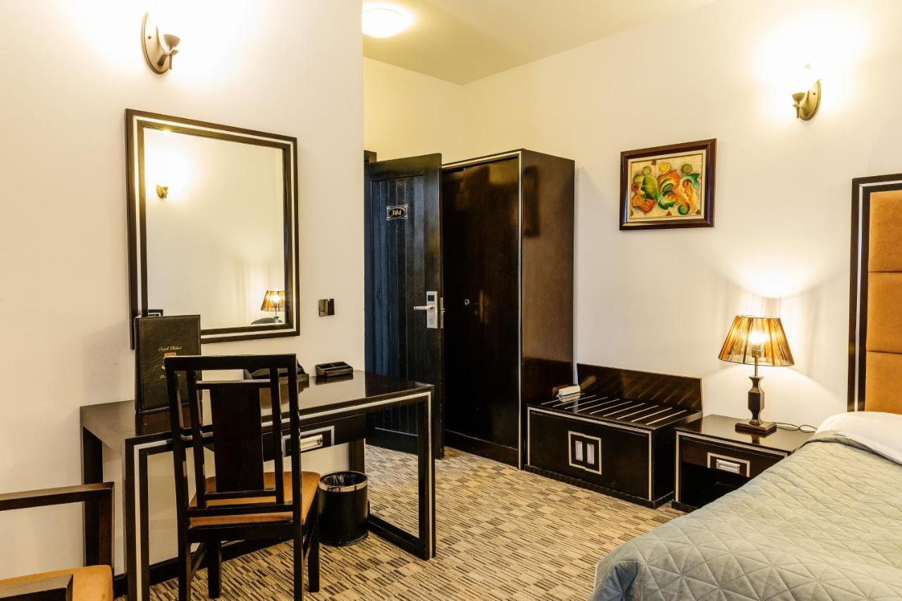 Contele Vladimir Hotel Bran  Exterior photo