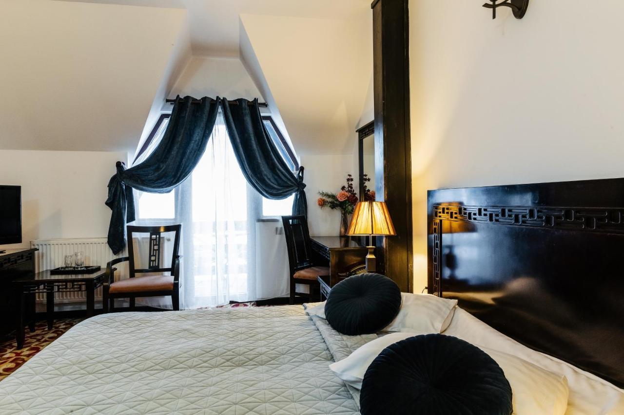 Contele Vladimir Hotel Bran  Exterior photo